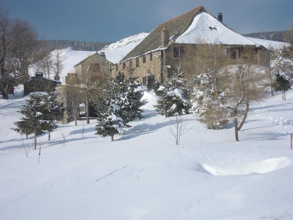 레 에스따블르 Le Francillon B&B 외부 사진